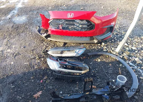 2024 Honda Hr-V Awd Sport/Awd Sport W/O Bsi z USA, uszkodzony, nr VIN 3CZRZ2H56RM753352